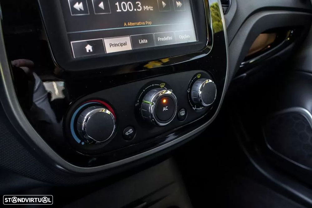 Renault Captur 0.9 TCE Exclusive - 19