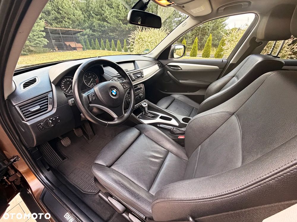 BMW X1 xDrive20d - 27