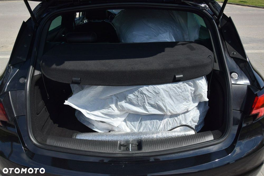 Opel Astra 1.4 T Dynamic - 21