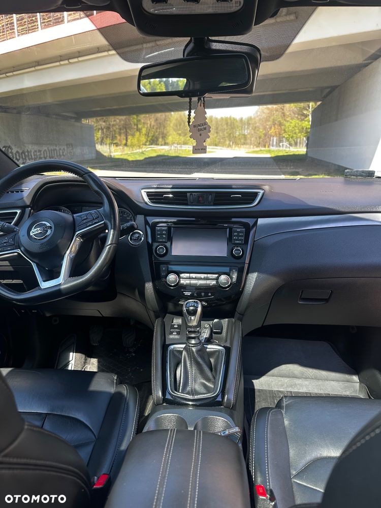 Nissan Qashqai 1.6 DIG-T Tekna+ - 32