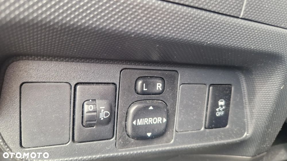 Toyota Auris 1.6 VVT-i Luna - 10