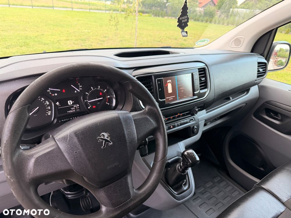 Peugeot Expert - 8