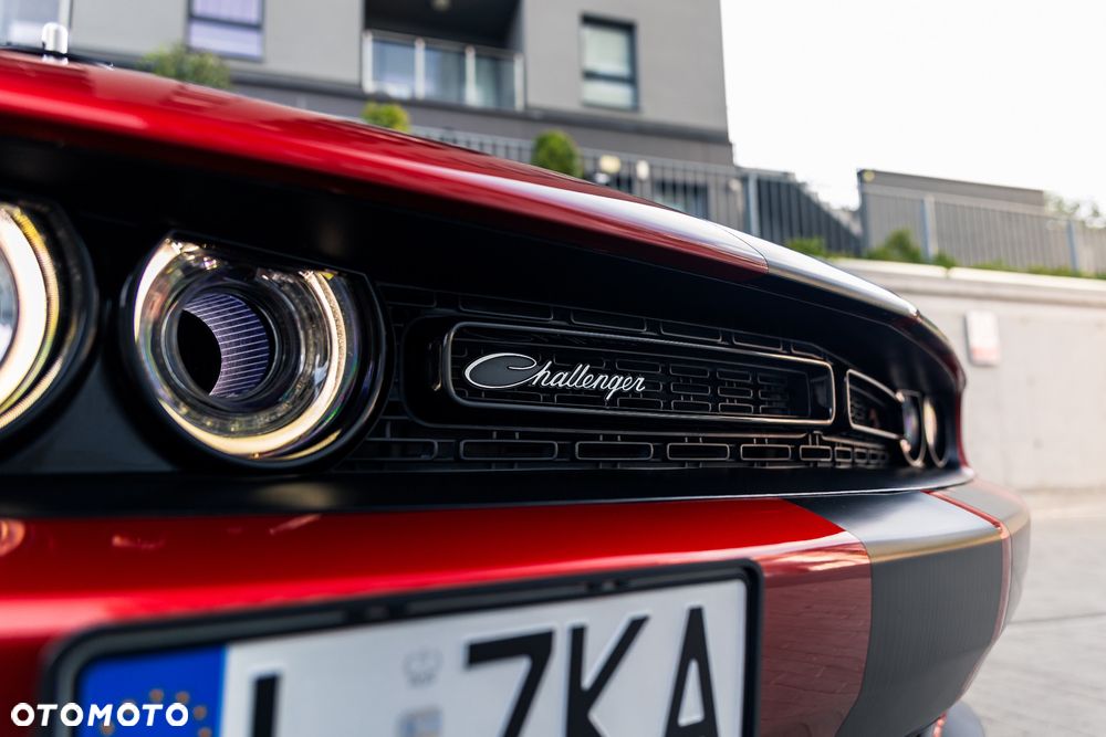 Dodge Challenger 6.4 Scat Pack - 7