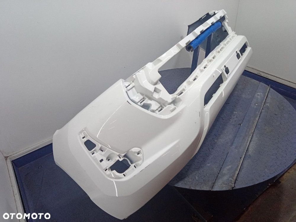 TOYOTA HILUX VIII LIFT 20- ZDERZAK PRZÓD 52119-0KK50 - 3