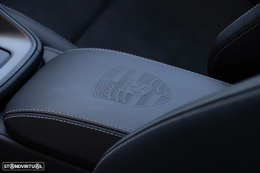 Porsche 911 (992) - 54