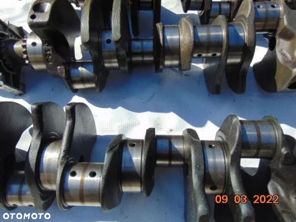 BMW E39 E38 E53 X5 M62TU 540i 740i  WAŁ korbowy X5 E53 4.4i NR 1704768 DOBRY SPRAWNY - 3