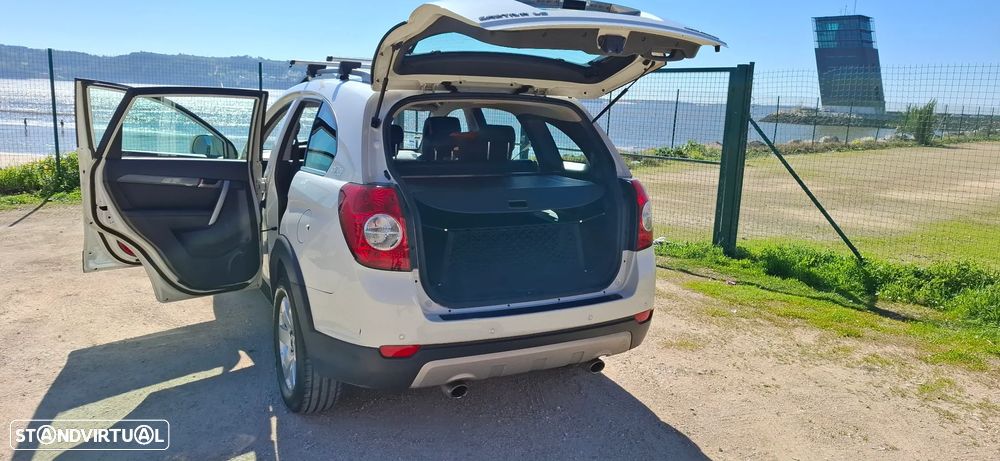 Chevrolet Captiva 2.0 VCDi Seven Extreme 7L - 9