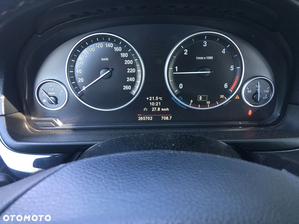 BMW Seria 5 520d - 10