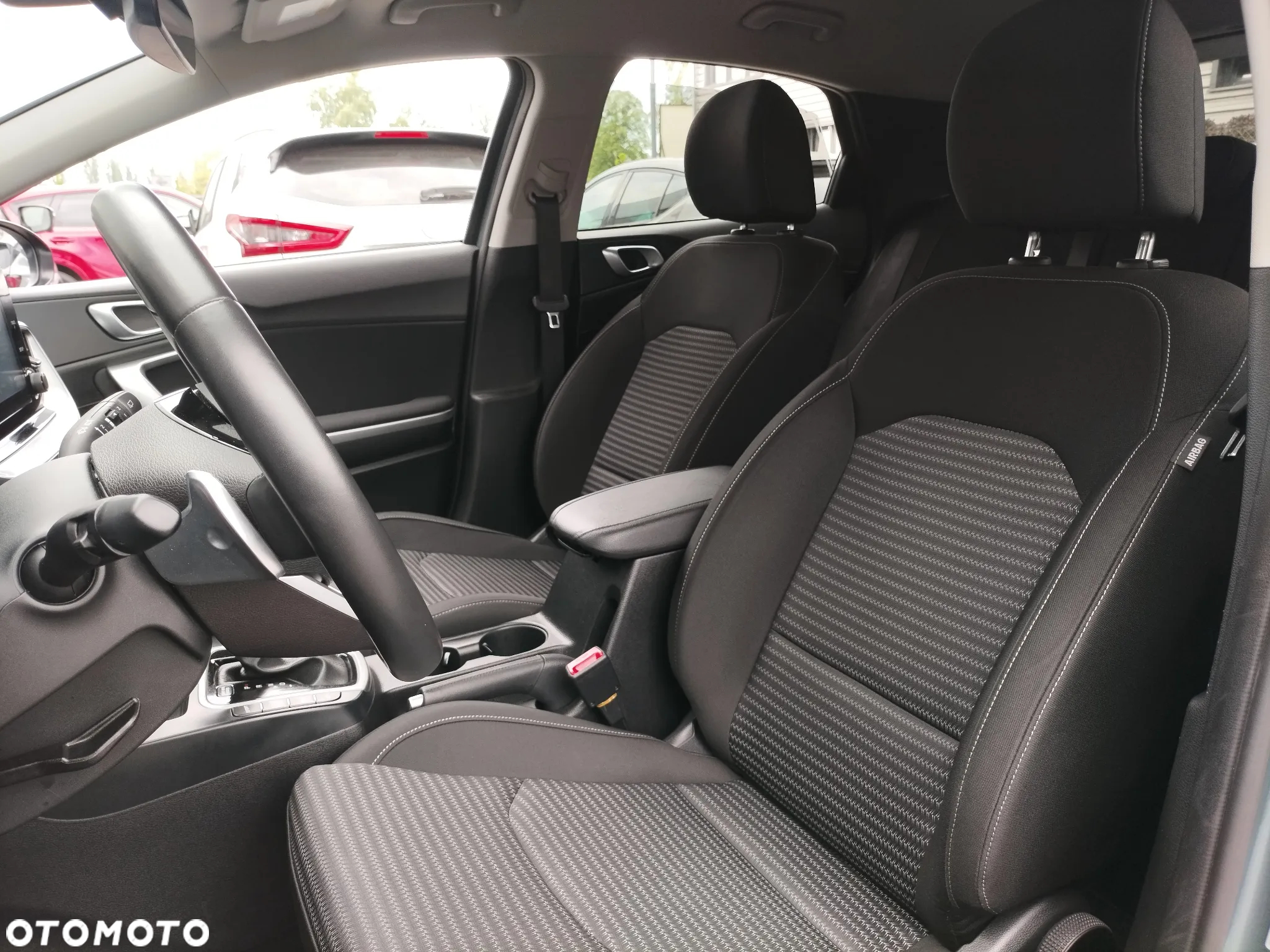 Kia XCeed 1.5 T-GDI M DCT - 14