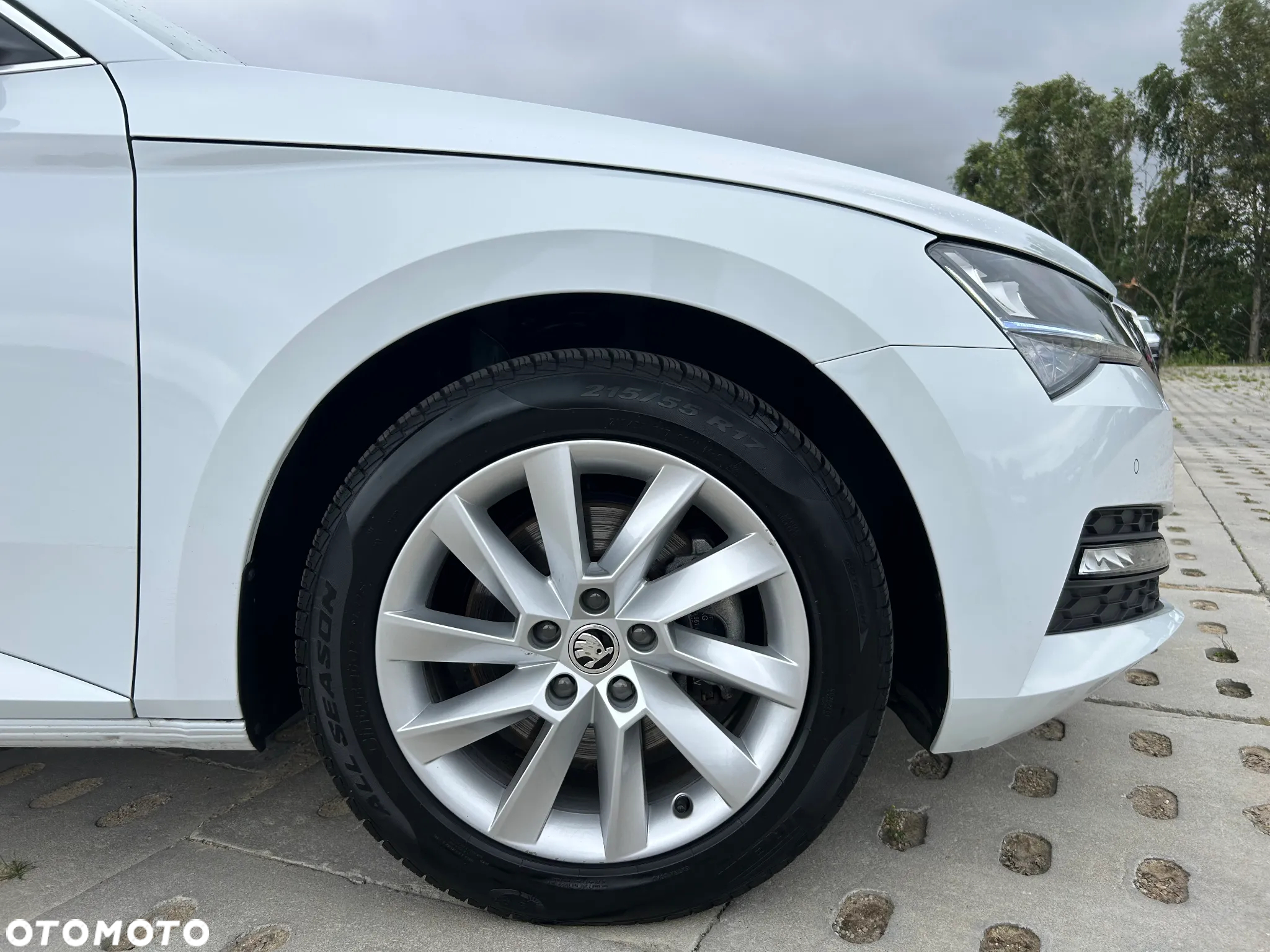 Skoda Superb 1.5 TSI Ambition DSG - 5