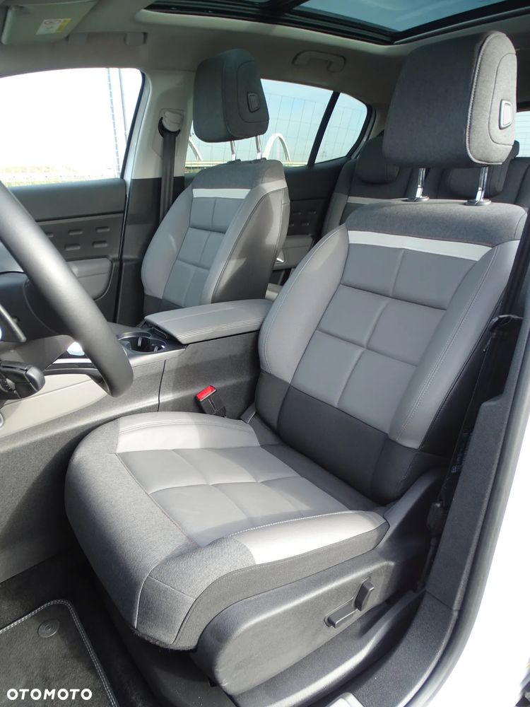 Citroën C5 Aircross 1.6 PureTech Shine EAT8 - 13