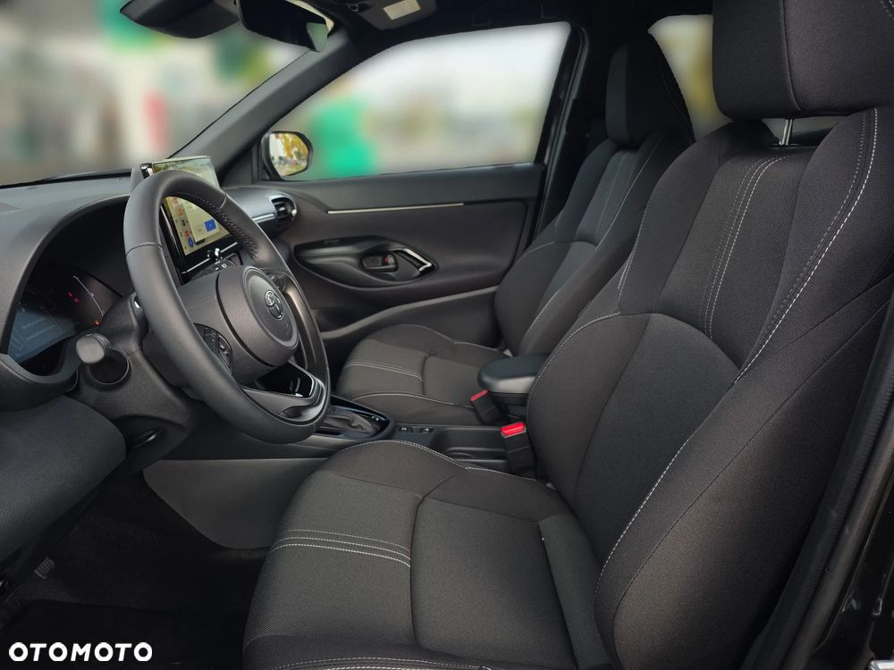 Toyota Yaris Cross - 19