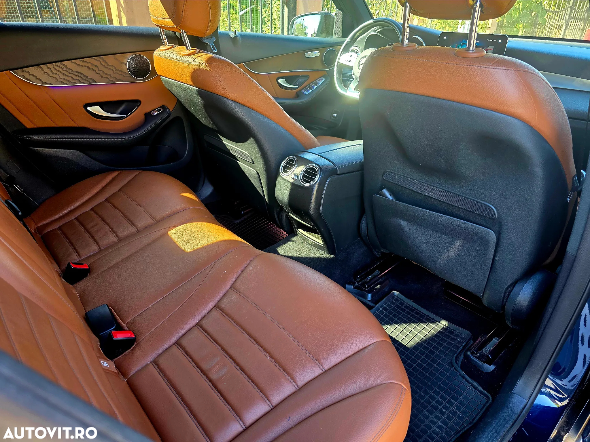 Mercedes-Benz GLC 300 d 4Matic 9G-TRONIC AMG Line Plus - 8
