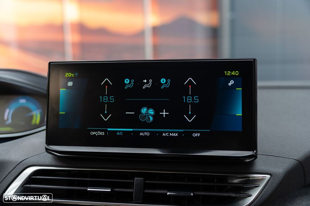 Peugeot 3008 1.6 Hybrid Allure e-EAT8 - 12