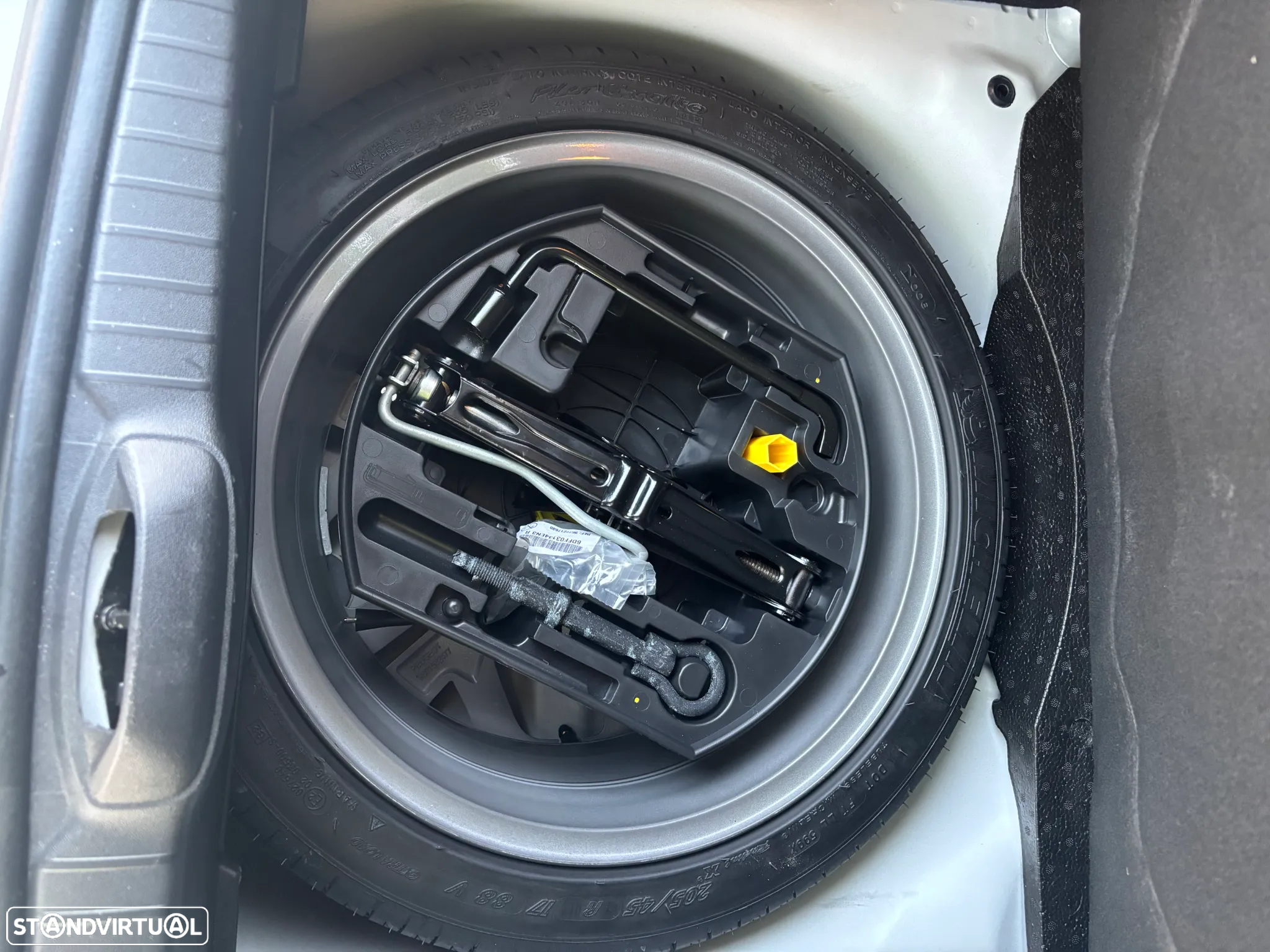Peugeot 208 1.6 THP GTi - 20