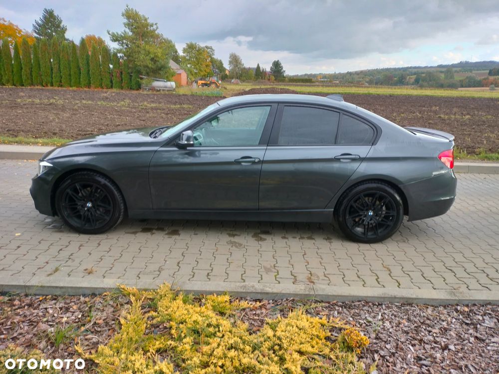 BMW Seria 3 320d - 3