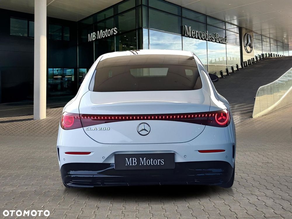 Mercedes-Benz CLA - 9