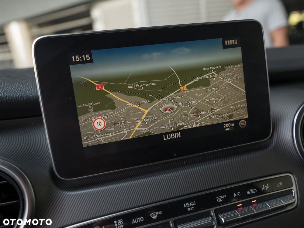 Mercedes-Benz Klasa V 250 (BlueTEC) d extralang 7G-TRONIC Avantgarde - 32