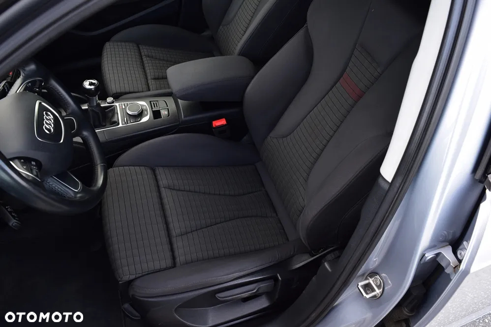 Audi A3 2.0 TDI Sportback (clean diesel) quattro Ambiente - 14