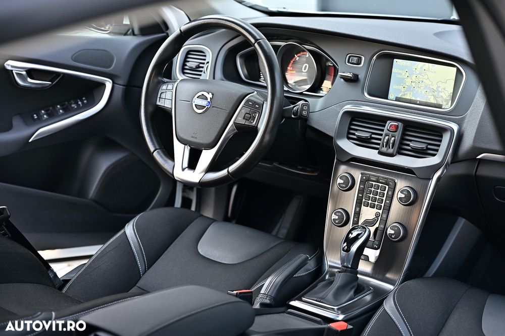 Volvo V40 D3 Geartronic - 8