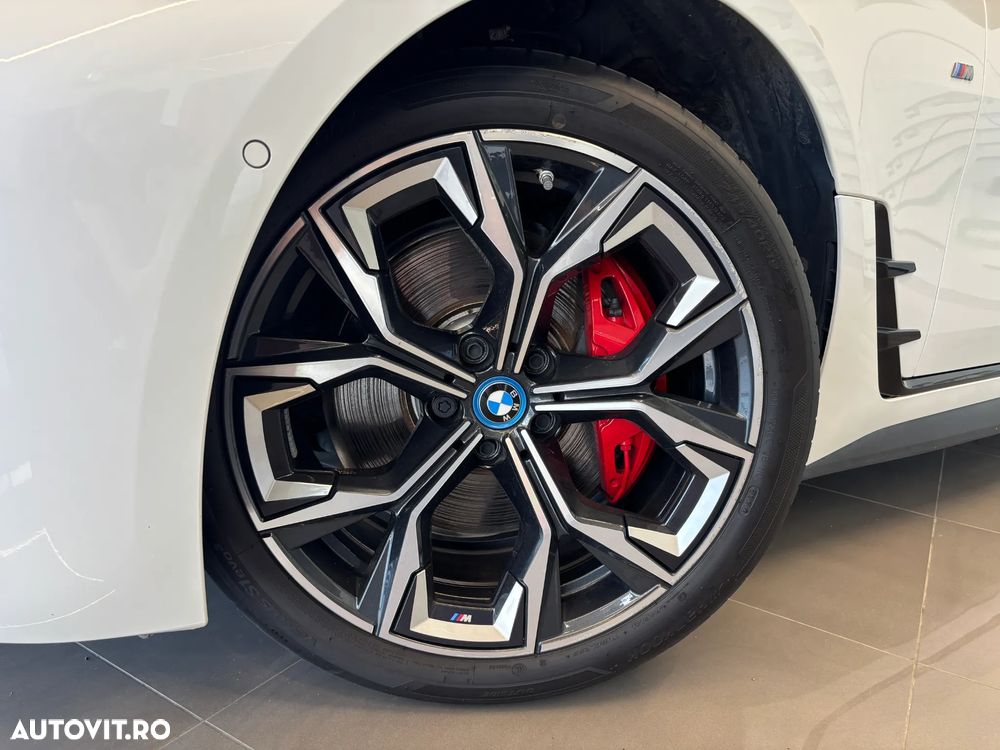 BMW i4 M50 Gran Coupe - 30