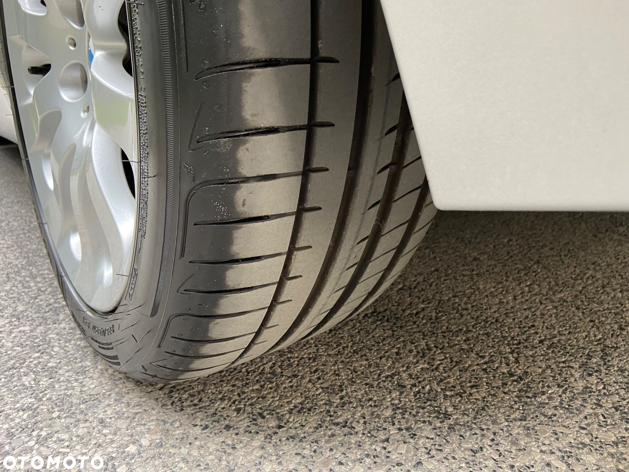BMW Seria 3 330d DPF Touring Edition Exclusive - 12