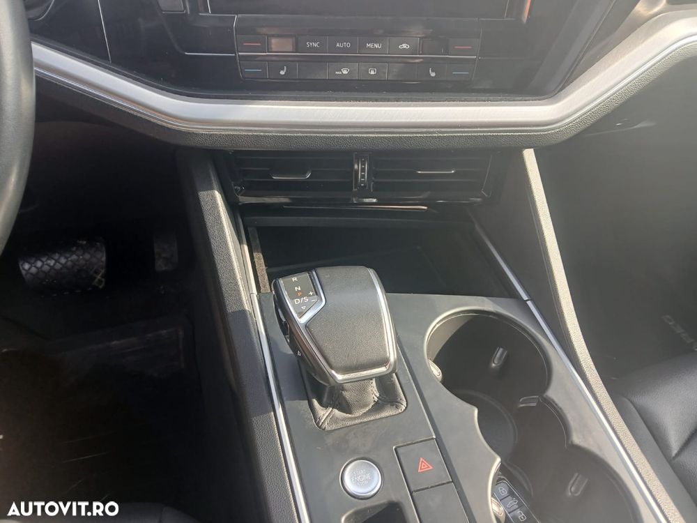 Volkswagen Touareg V6 TSI Elegance - 10