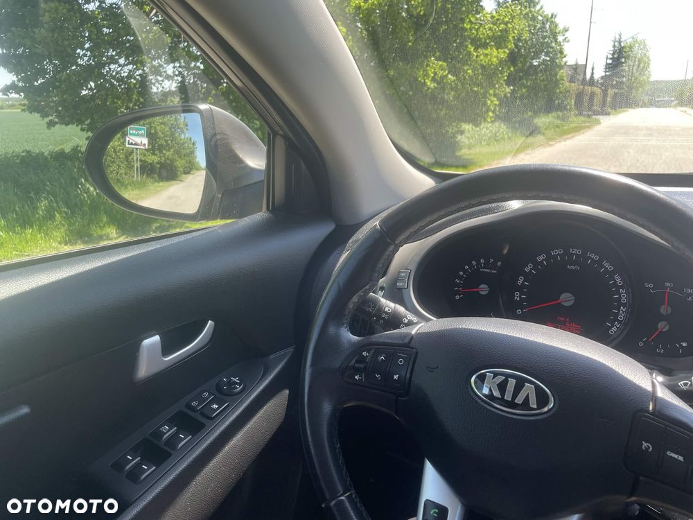 Kia Sportage - 14