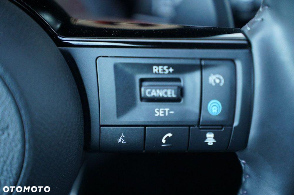 Nissan Qashqai - 35