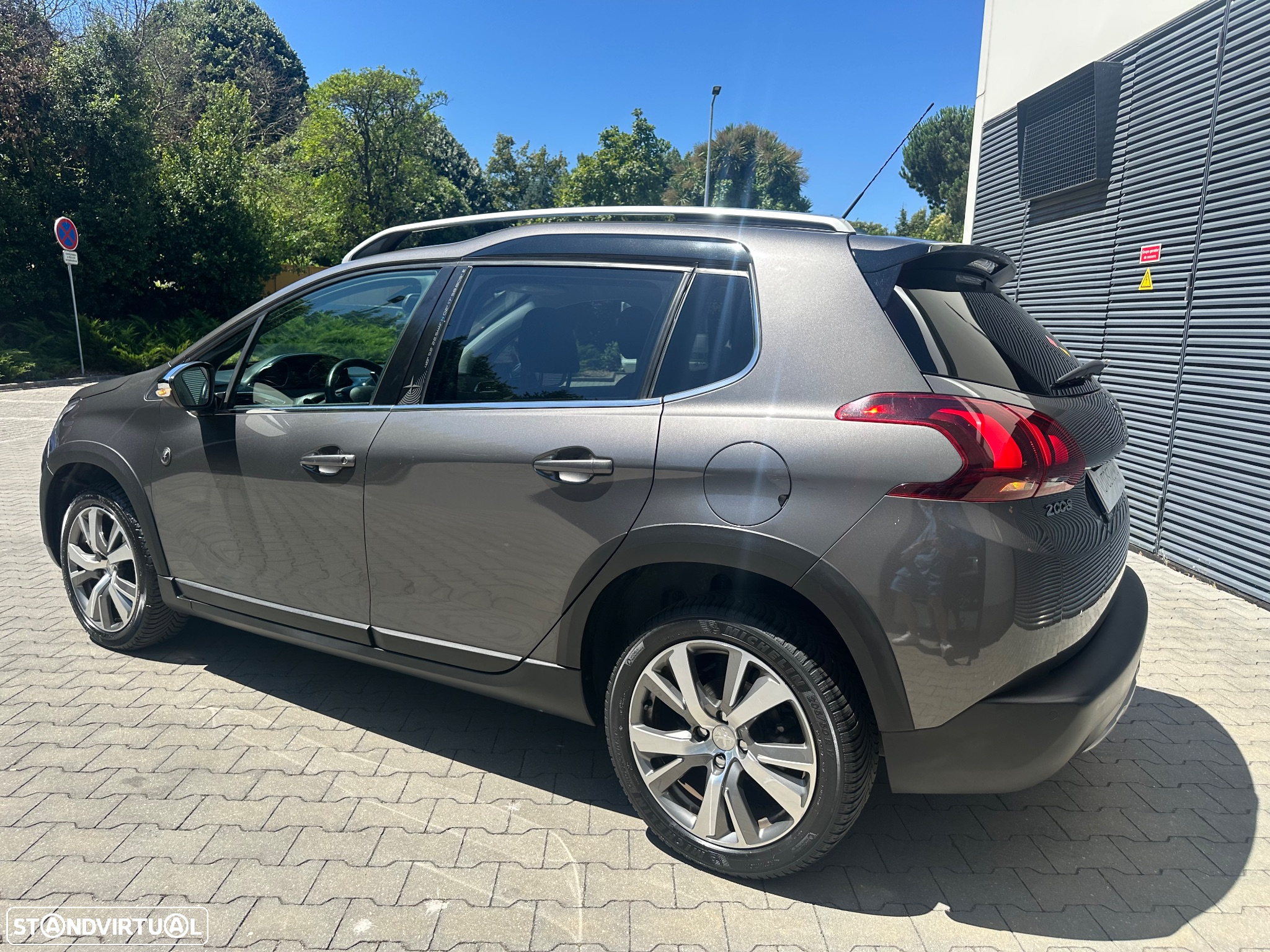 Peugeot 2008 PureTech 110 GPF Stop&Start EAT6 Crossway - 9