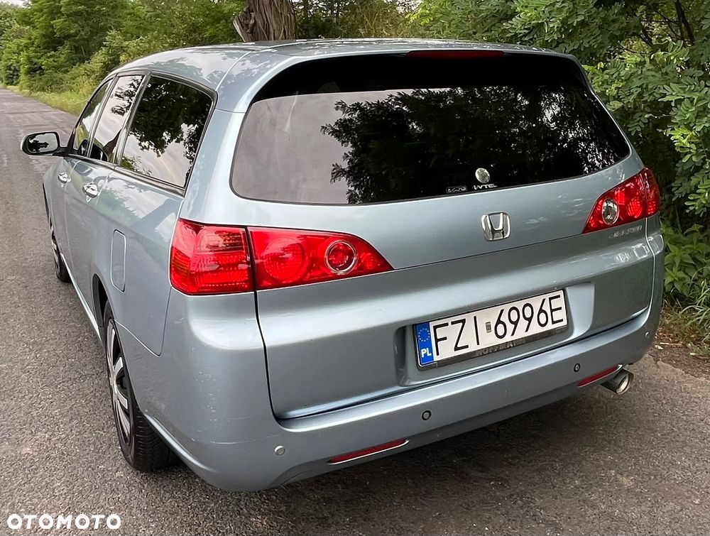 Honda Accord 2.0 i Executive - 11