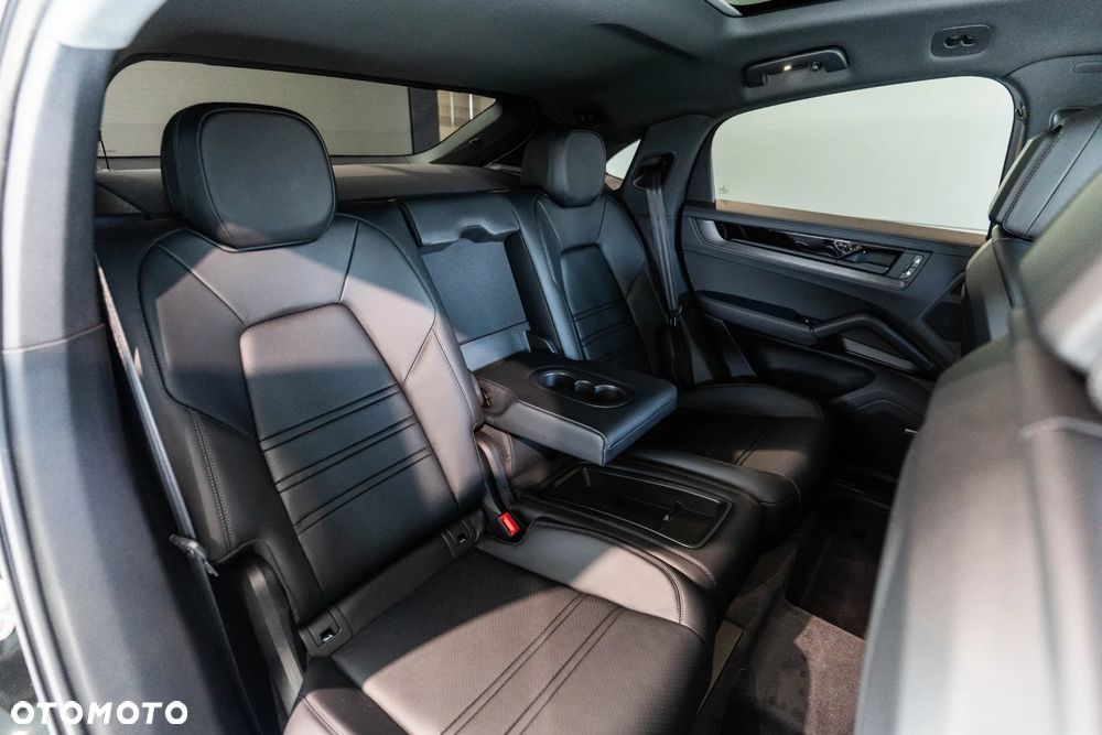 Porsche Cayenne Black Edition - 14