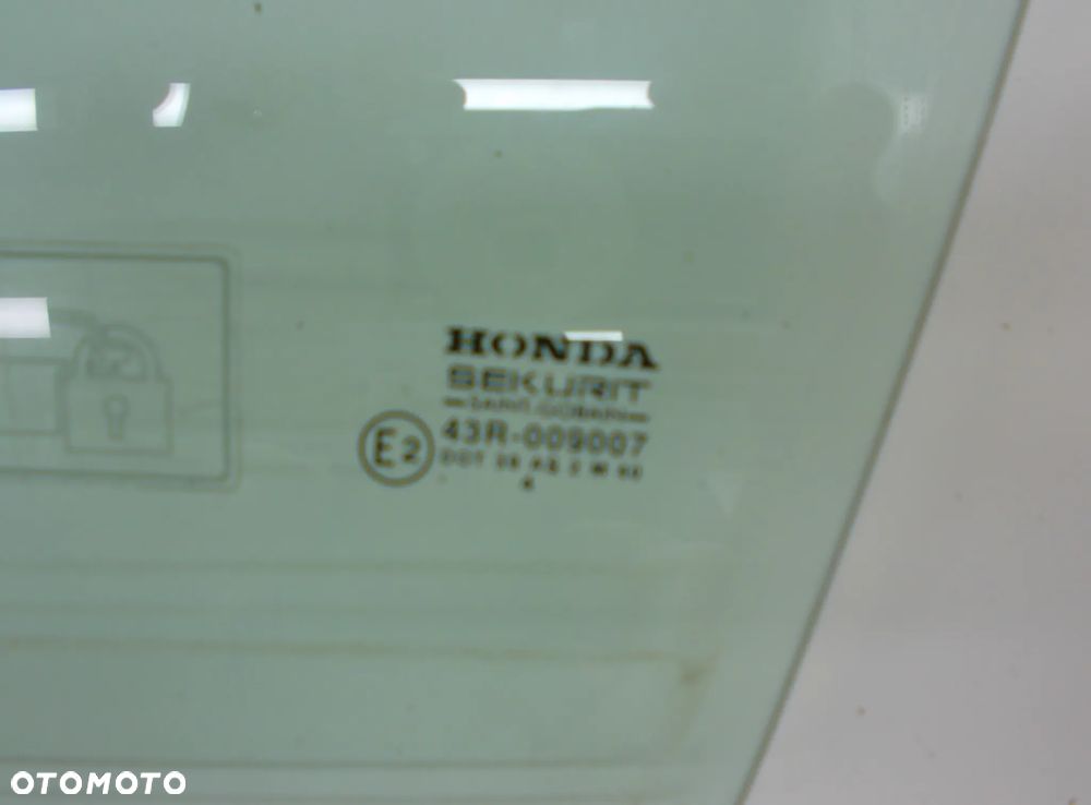 Honda Civic VII Szyba boczna przód tył - 5