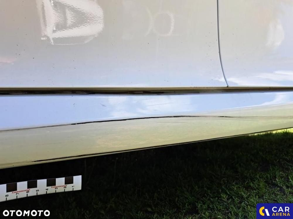 Toyota Camry - 29