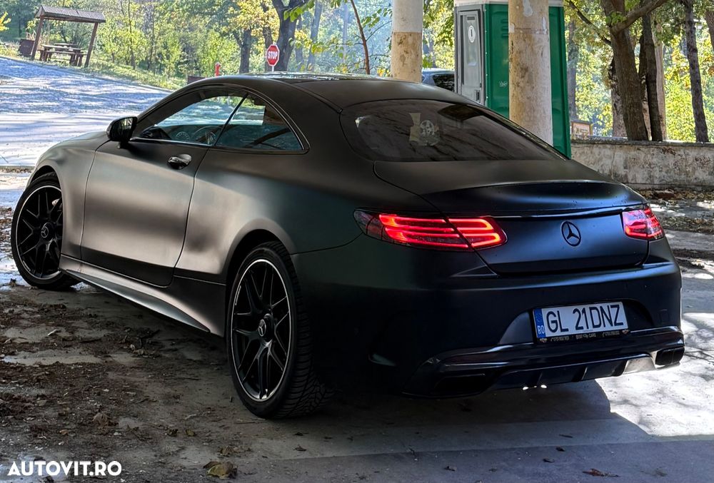 Mercedes-Benz S 500 4MATIC Coupe Aut - 3