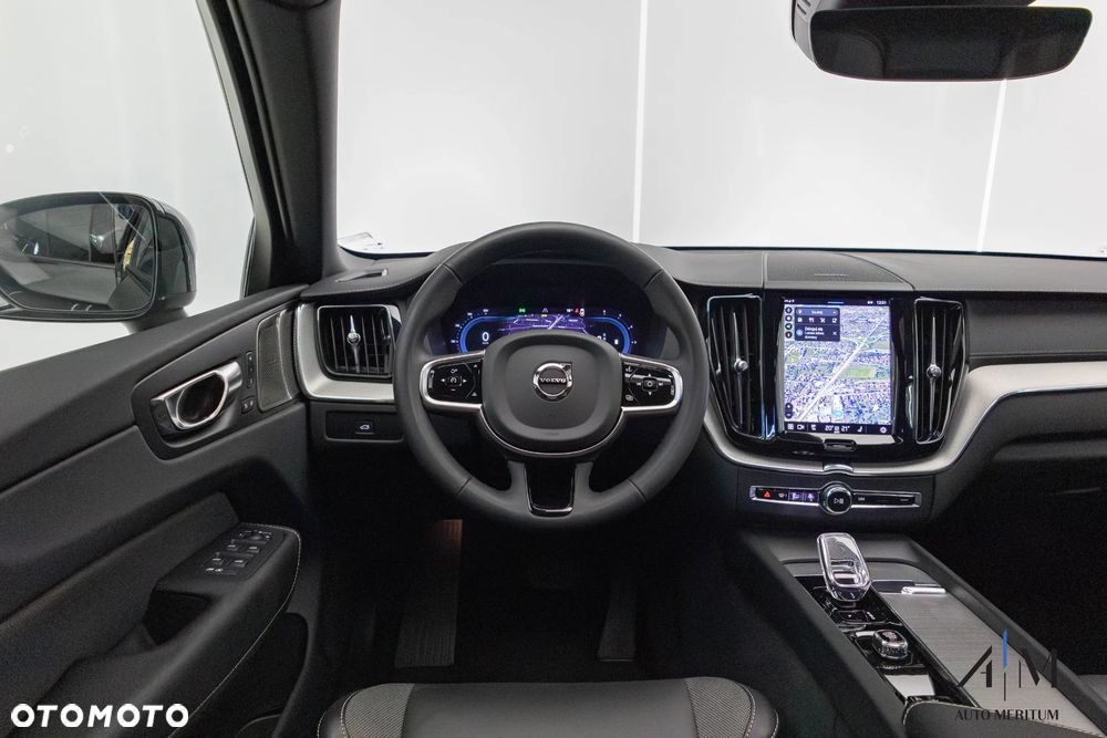 Volvo XC 60 B4 D AWD Ultimate Dark - 22