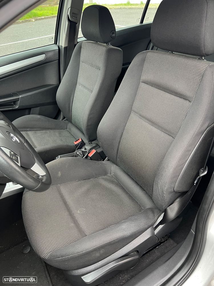 Opel Astra 1.3 CDTI Cosmo - 6