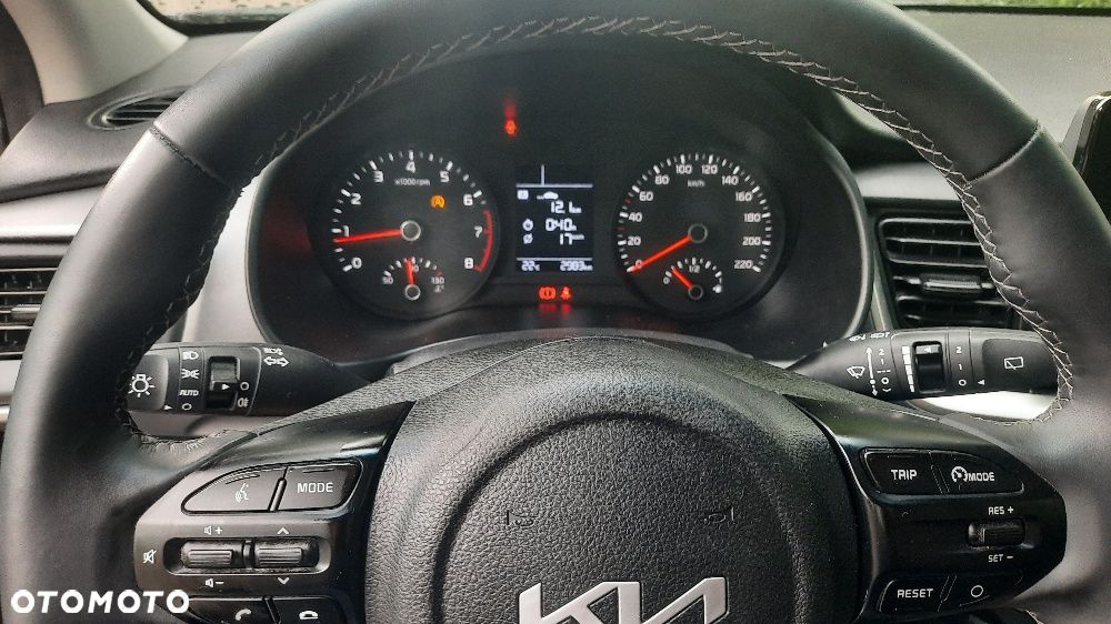 Kia Stonic 1.2 L Business Line - 11