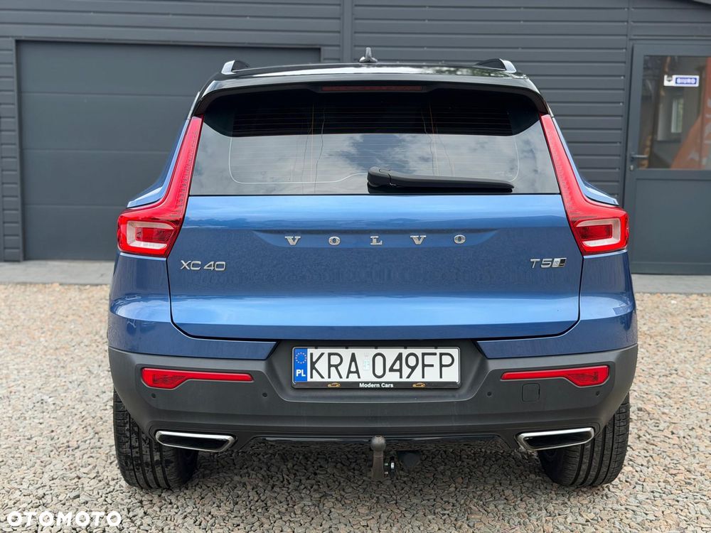 Volvo XC 40 T5 AWD R-Design - 21
