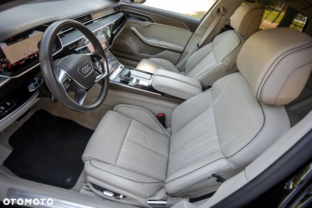 Audi A8 - 15