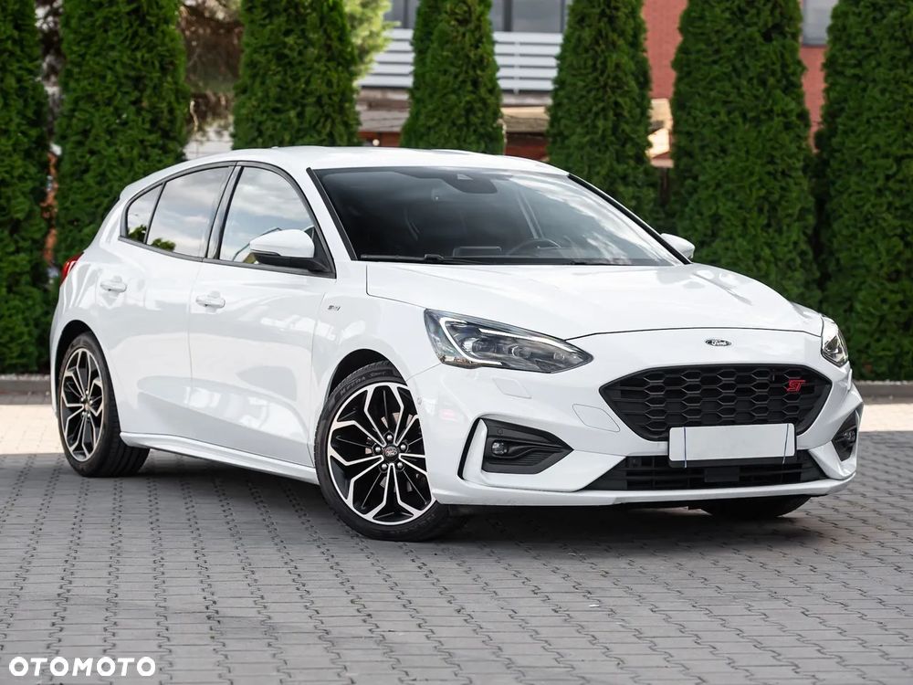 Ford Focus 1.0 EcoBoost ST-Line - 1