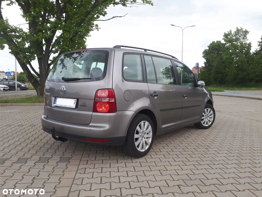 Volkswagen Touran 1.6 United - 6