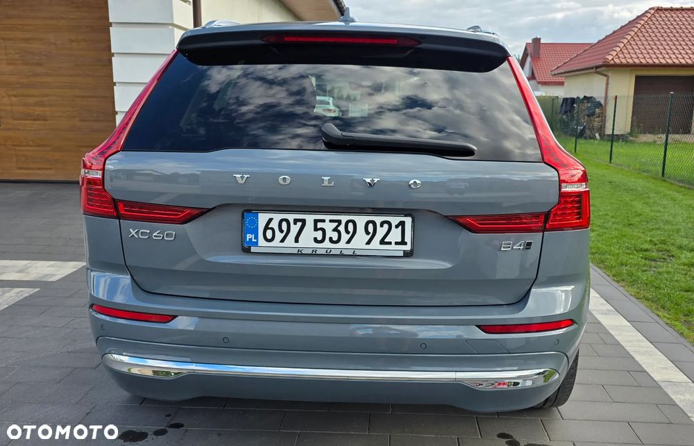 Volvo XC 60 B4 D AWD Ultimate Bright - 6