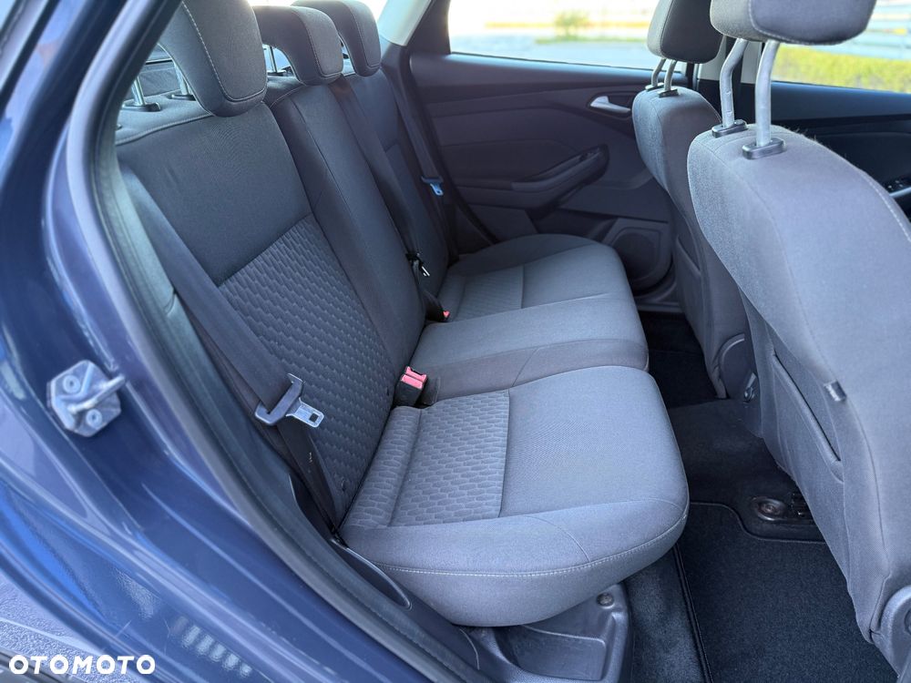 Ford Focus 2.0 TDCi Trend - 21