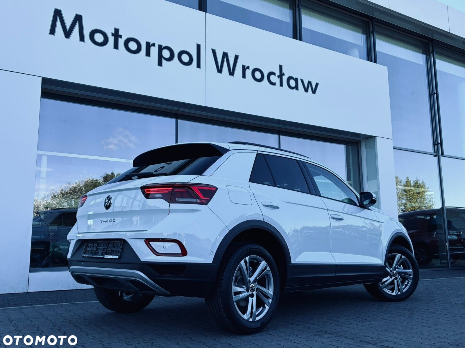 Volkswagen T-Roc - 10