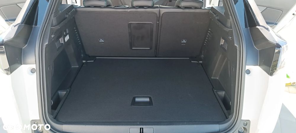 Peugeot 3008 1.5 BlueHDi Allure Pack S&S EAT8 - 17