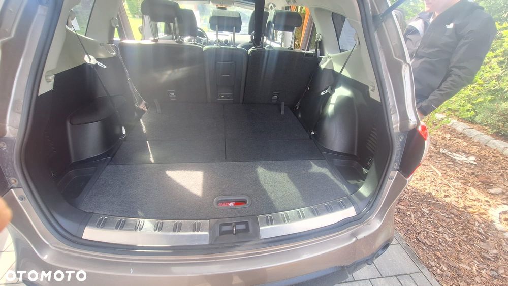 Nissan Qashqai+2 2.0 dCi DPF 4x4 tekna - 19