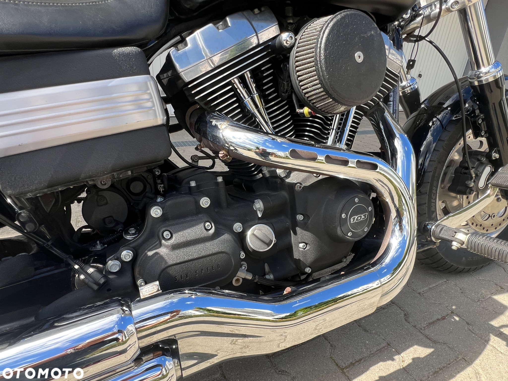 Harley-Davidson Dyna Fat Bob - 12