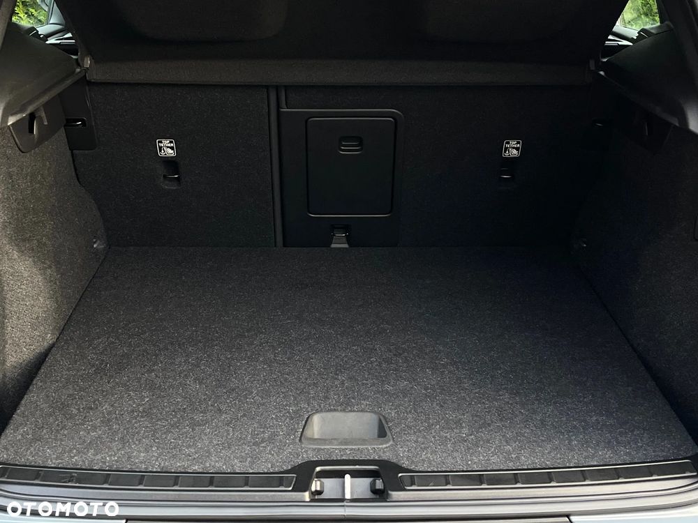 Volvo XC 40 - 12