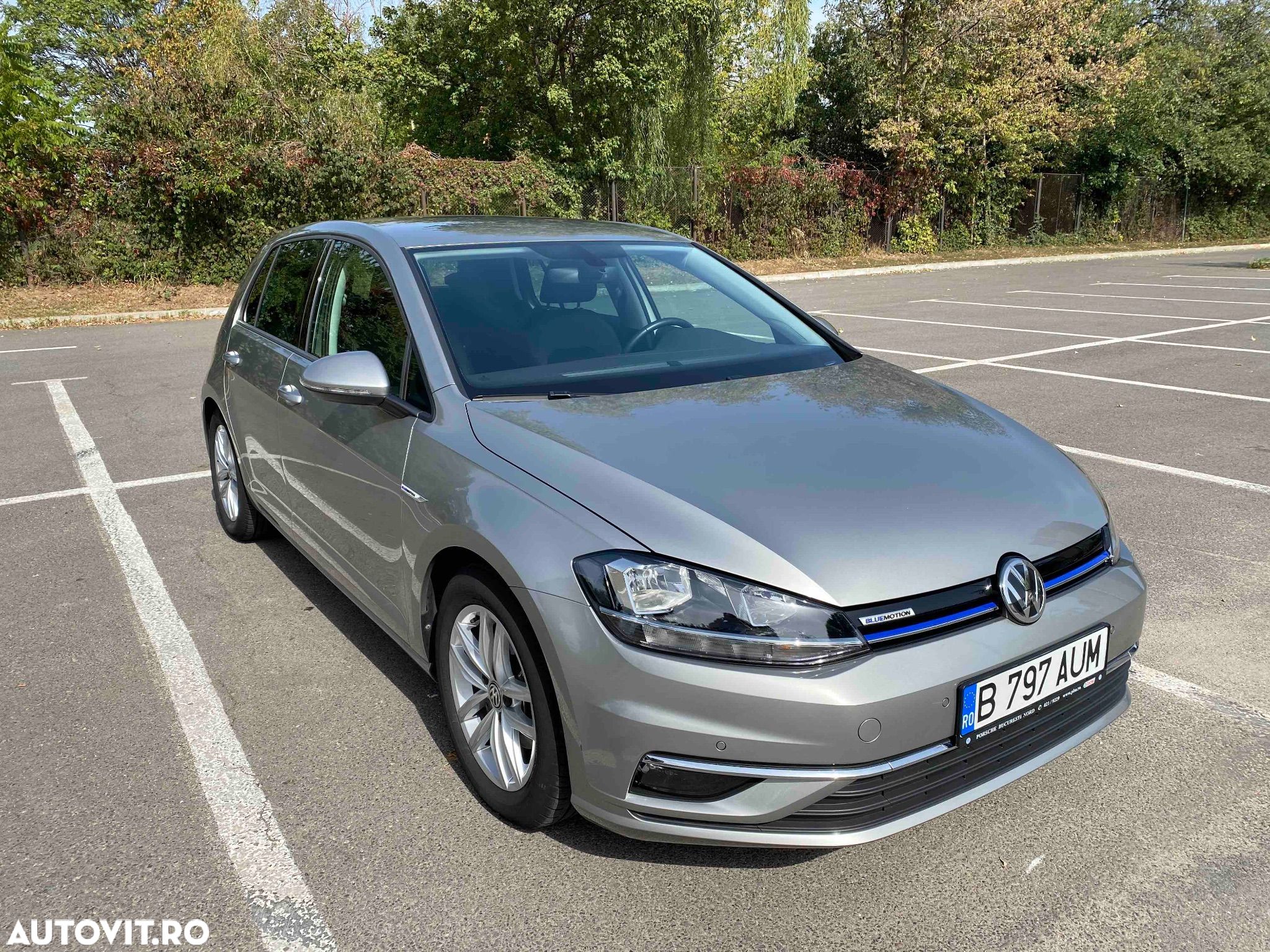 Volkswagen Golf 1.5 TSI DSG Highline - 1
